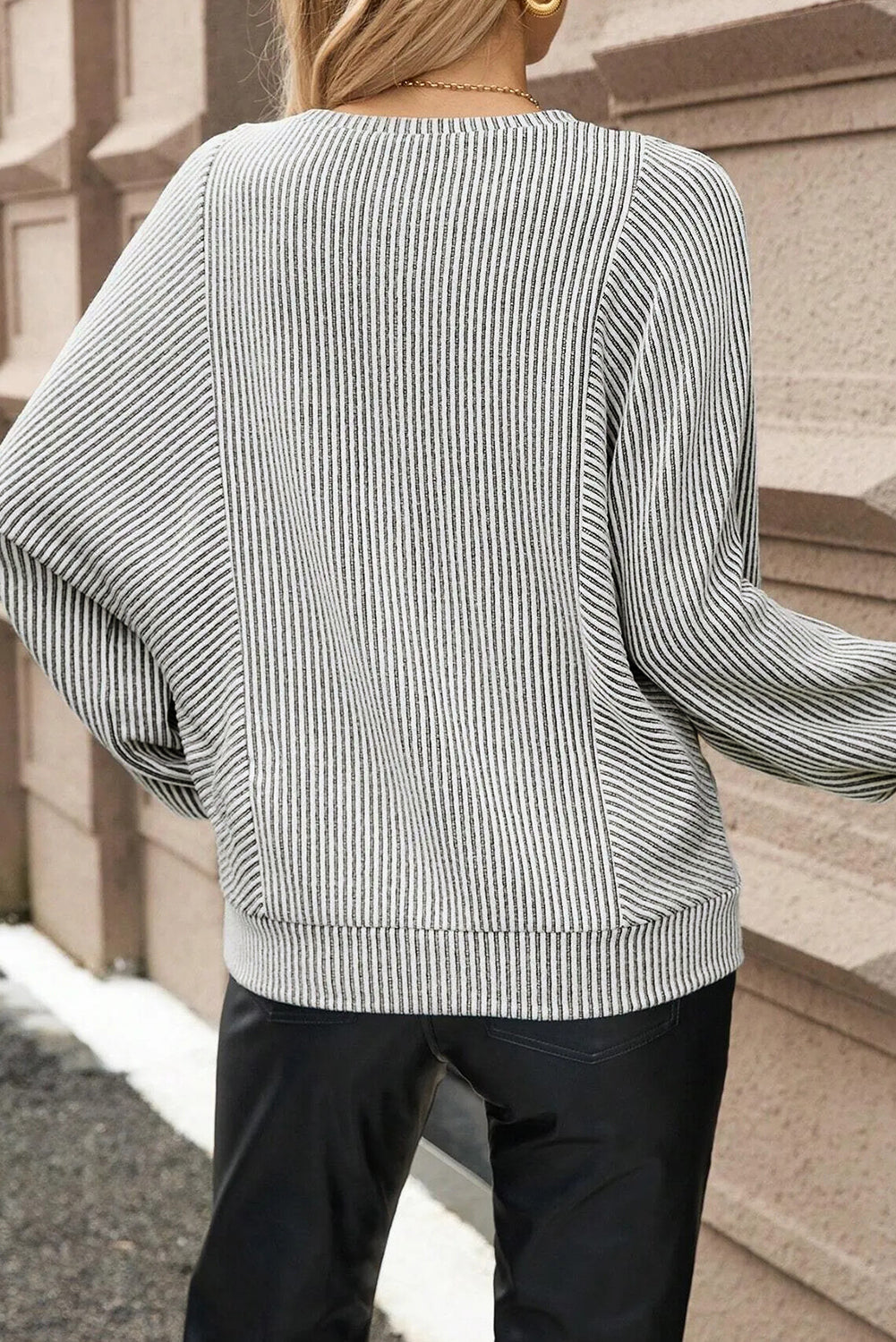 Gray Ribbed Lantern Sleeve Top