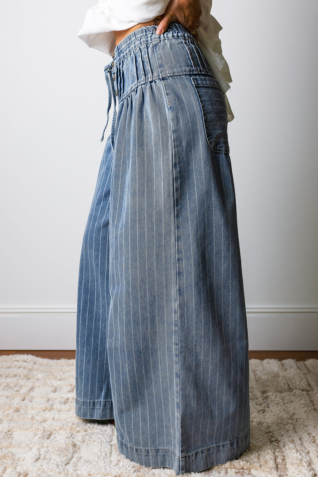 Sky Stripe Wide-Leg Jeans