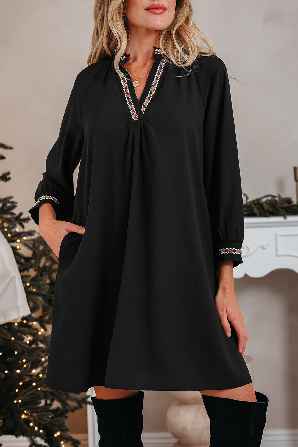Black Contrast-Trim Shift Mini Dress