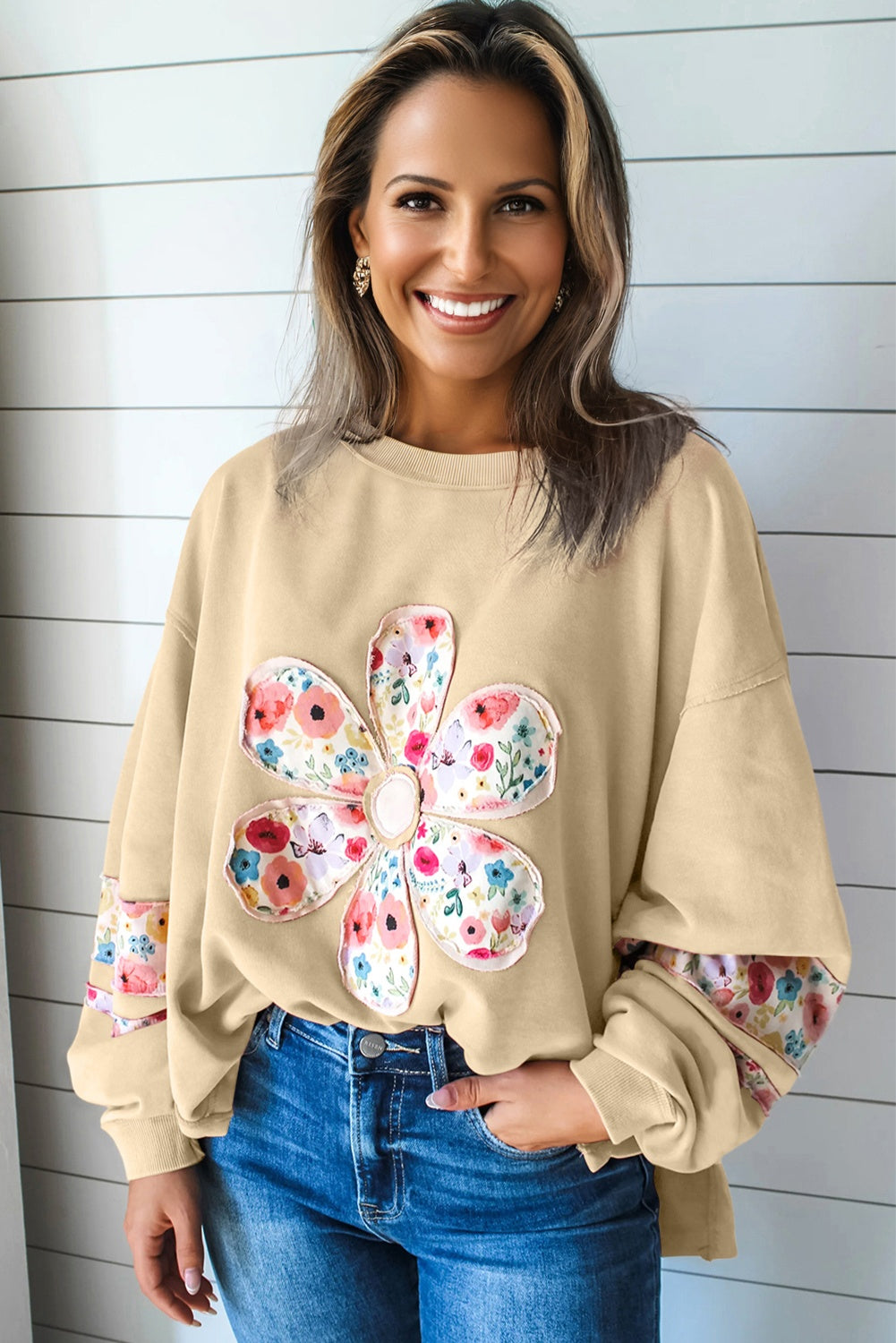 Pale Khaki Floral Applique Baggy Pullover Sweatshirt