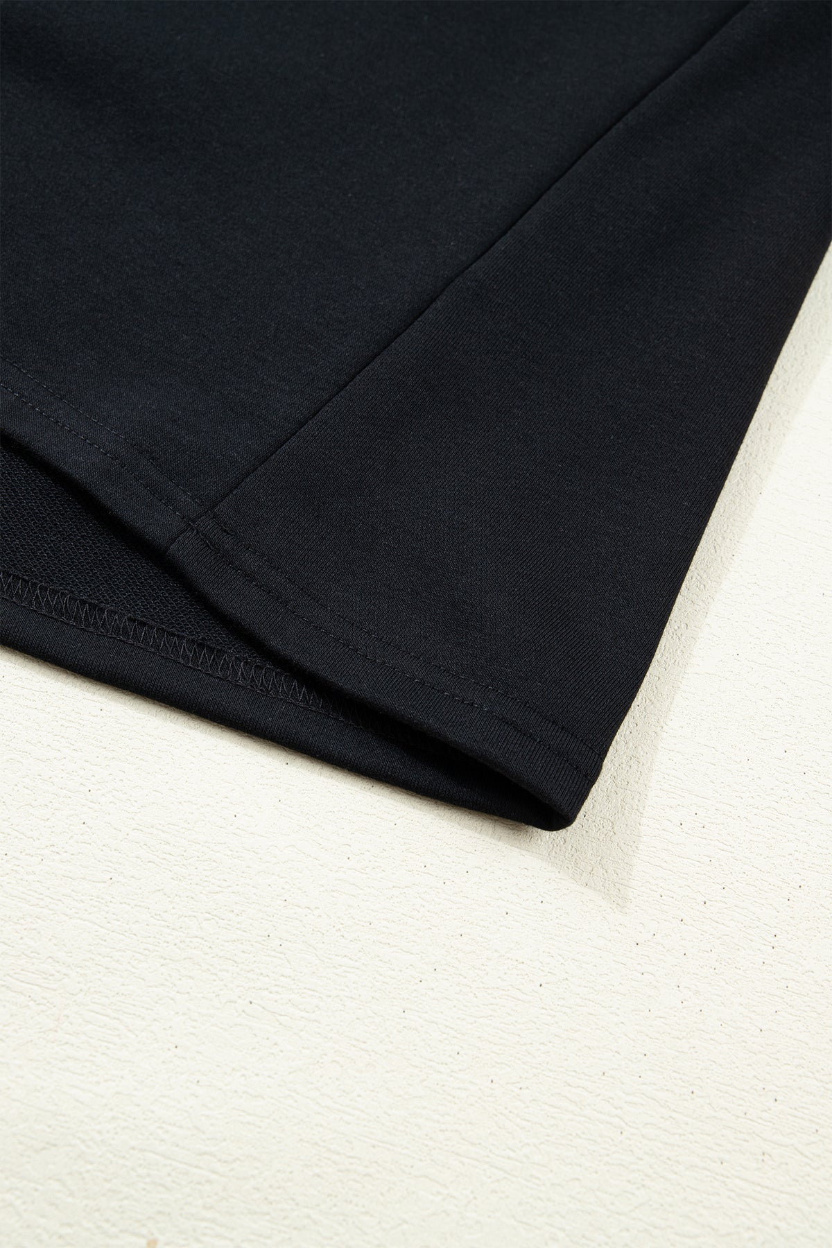 Black Solid Color Dropped Shoulder Long Sleeve Top