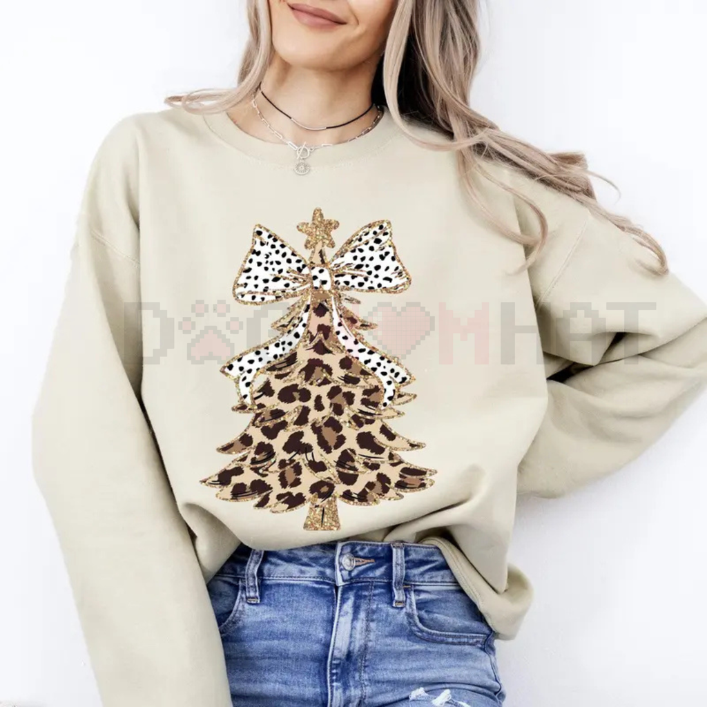 Cute Leopard Print Christmas Tree Crewneck