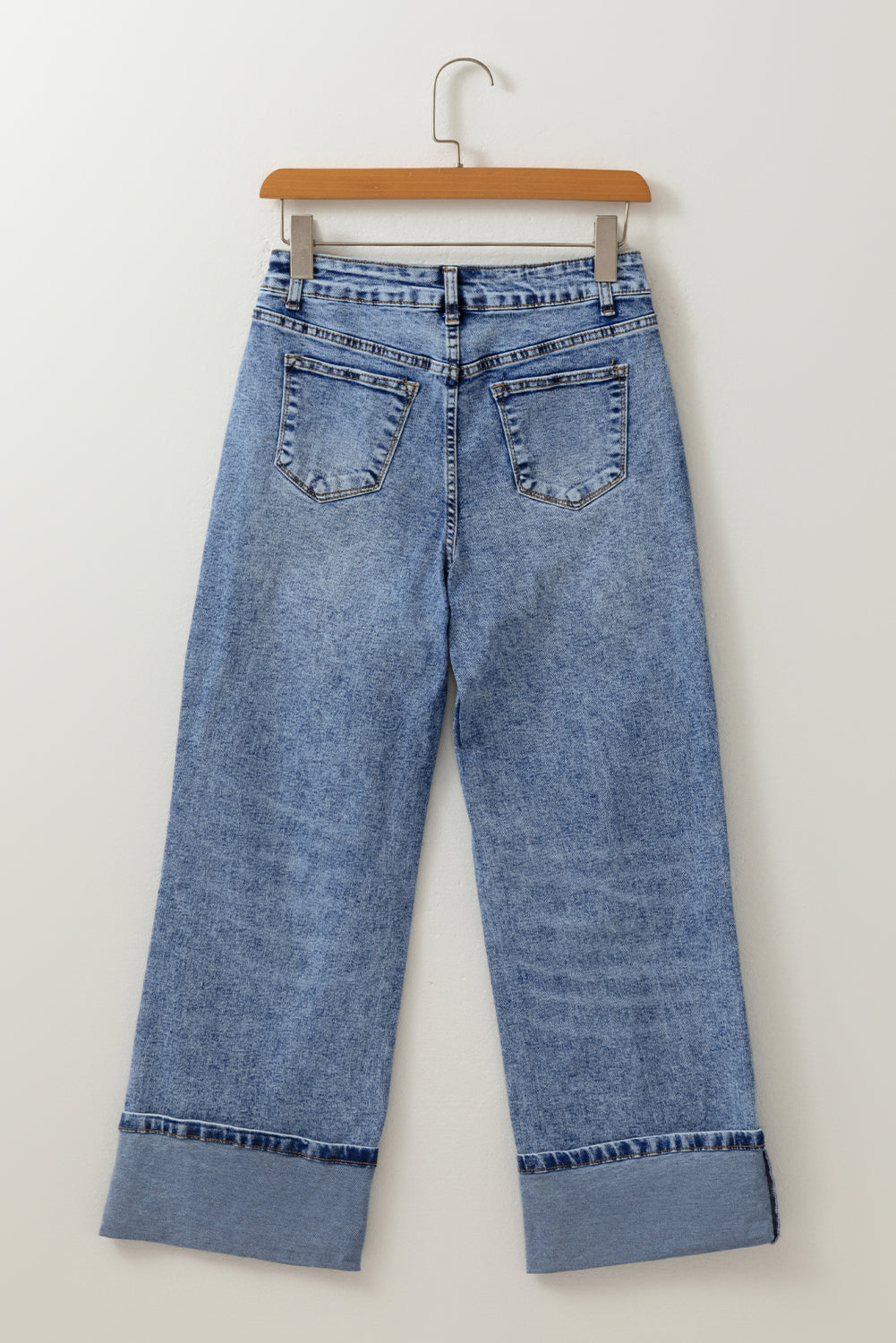 Dear-Lover Myosotis high waist jeans with cuffed hem and straight fit, showcasing the center seam and denim texture.