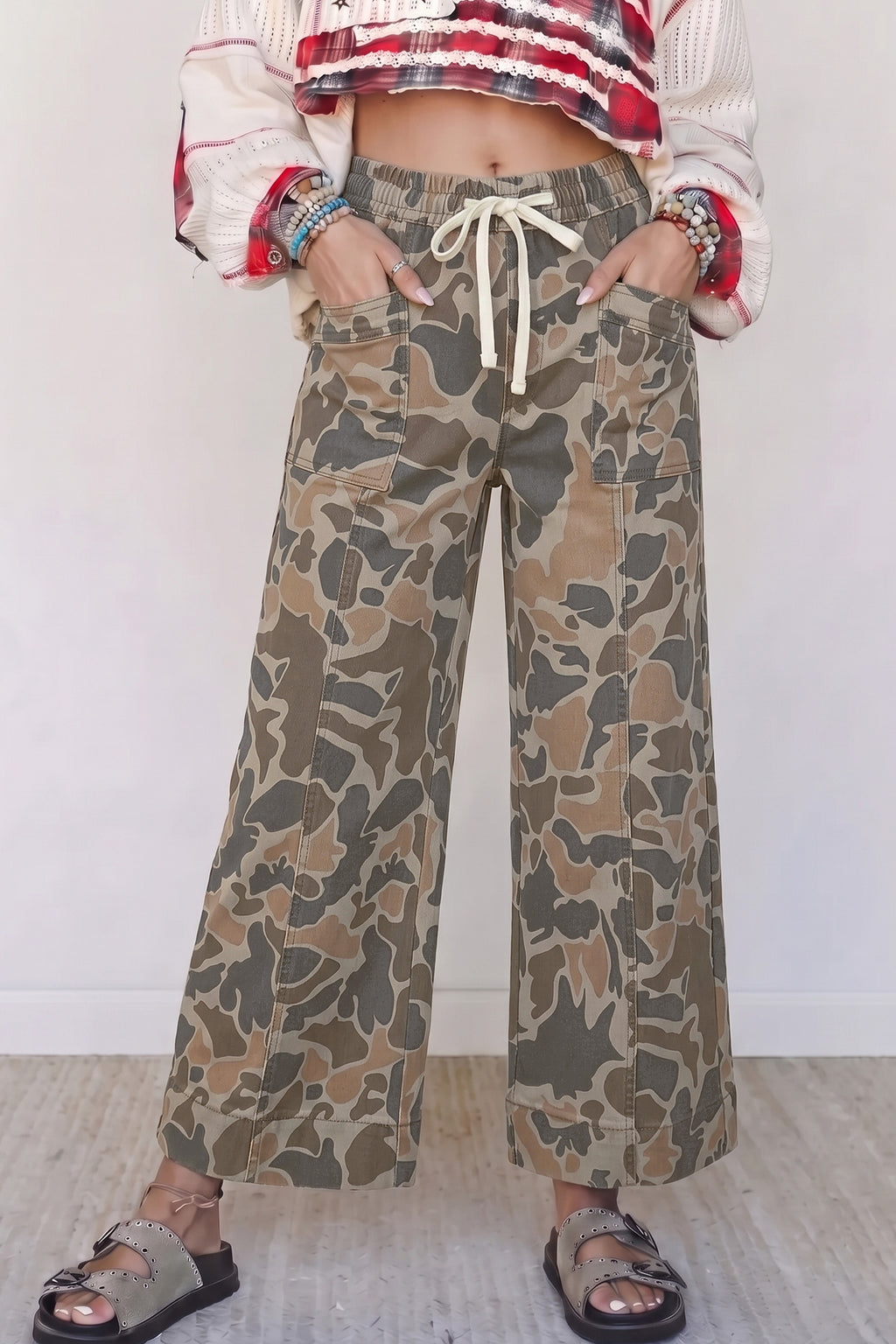 Multicolour camouflage print drawstring waist jeans from Dear-Lover with side pockets, casual shift style, and trendy design.
