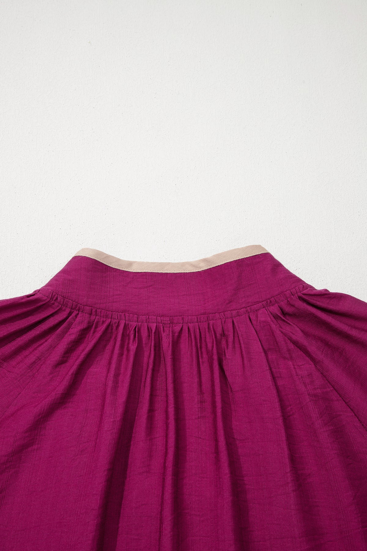 Wild Ginger Plus Size Contrast Trim Button V Neck Puffy Bracelet Sleeve Blouse