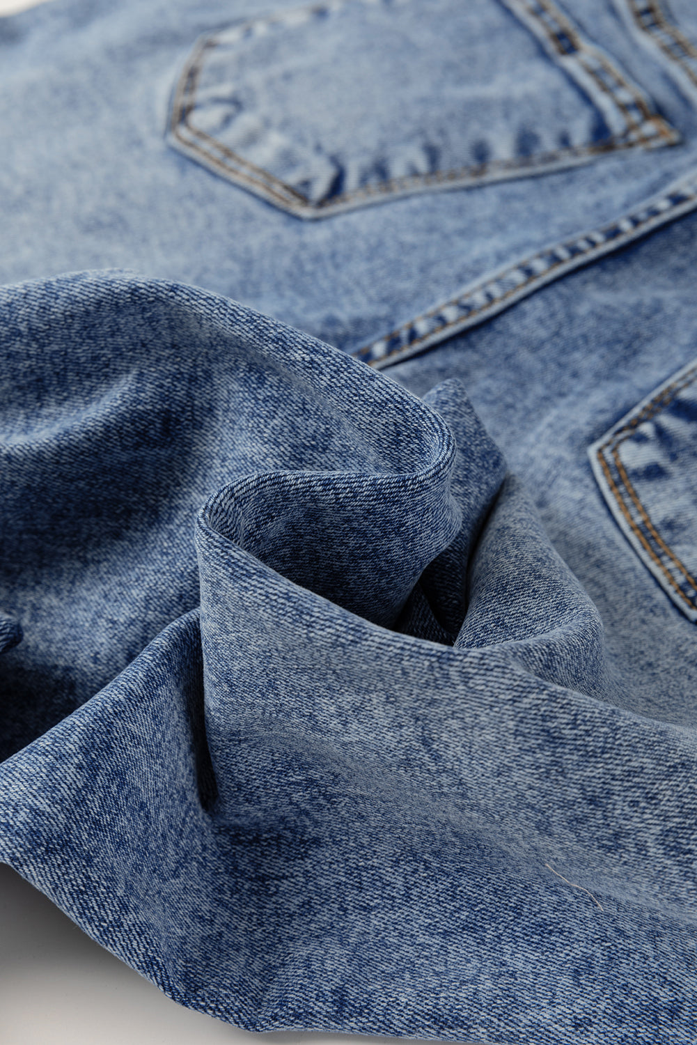 Dear-Lover Myosotis center seam cuffed hem high waist jeans, straight fit, denim bottoms with front and back pockets.
