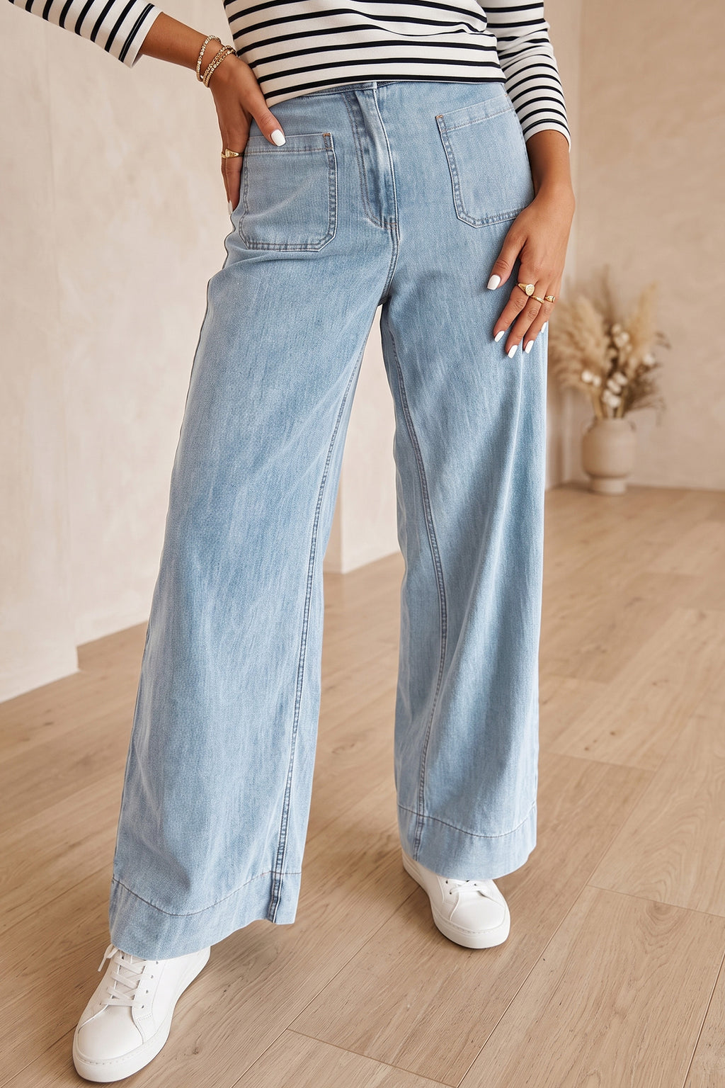 Beau Blue Pocket-Detail Jeans