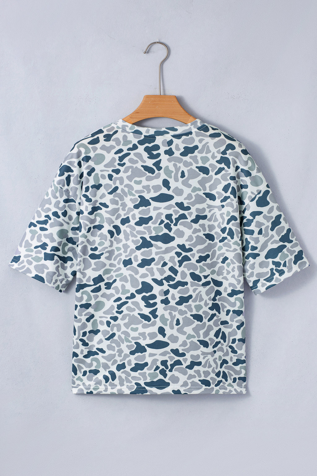 Gray Camouflage Print Single Chest Pocket V Neck Tee