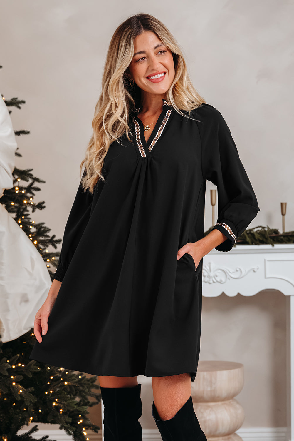 Black Contrast-Trim Shift Mini Dress