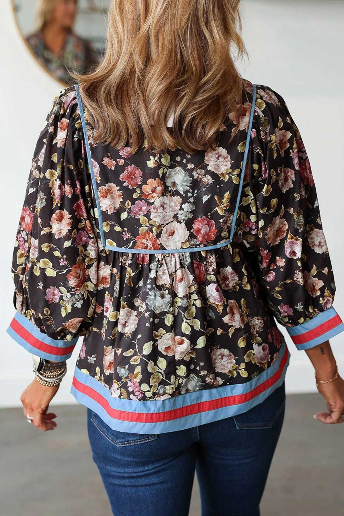Black Floral Contrast Trim Tie V-Neck Bracelet Sleeve Blouse