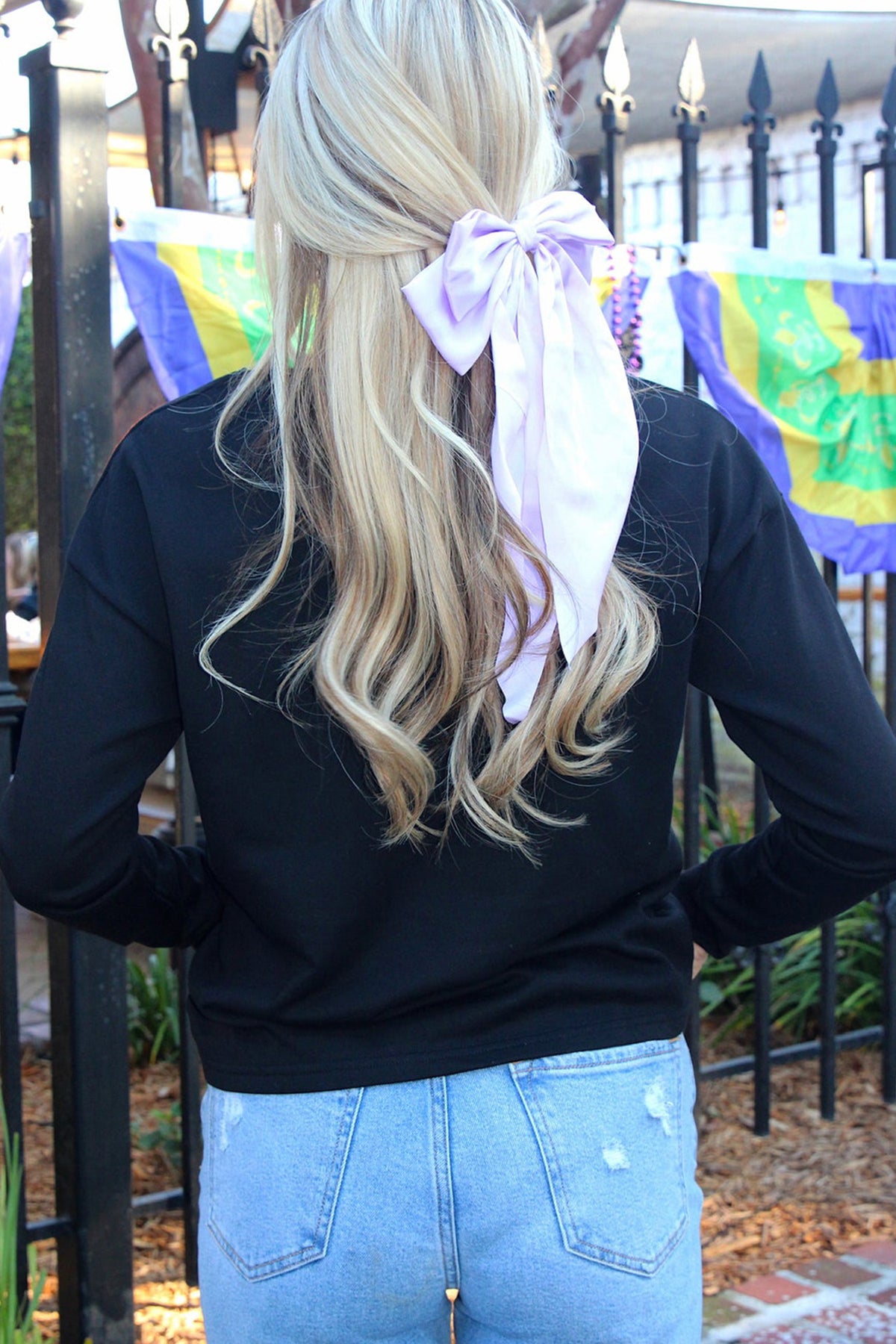 Black Long Sleeve Sweatshirt