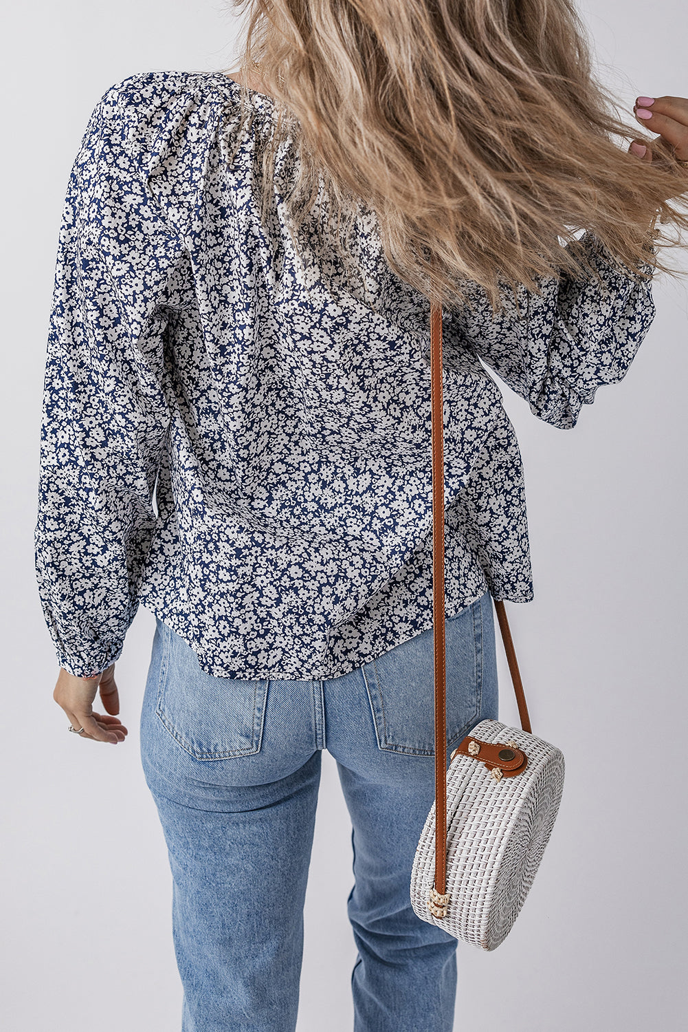 Blue Floral Puff-Sleeve Blouse
