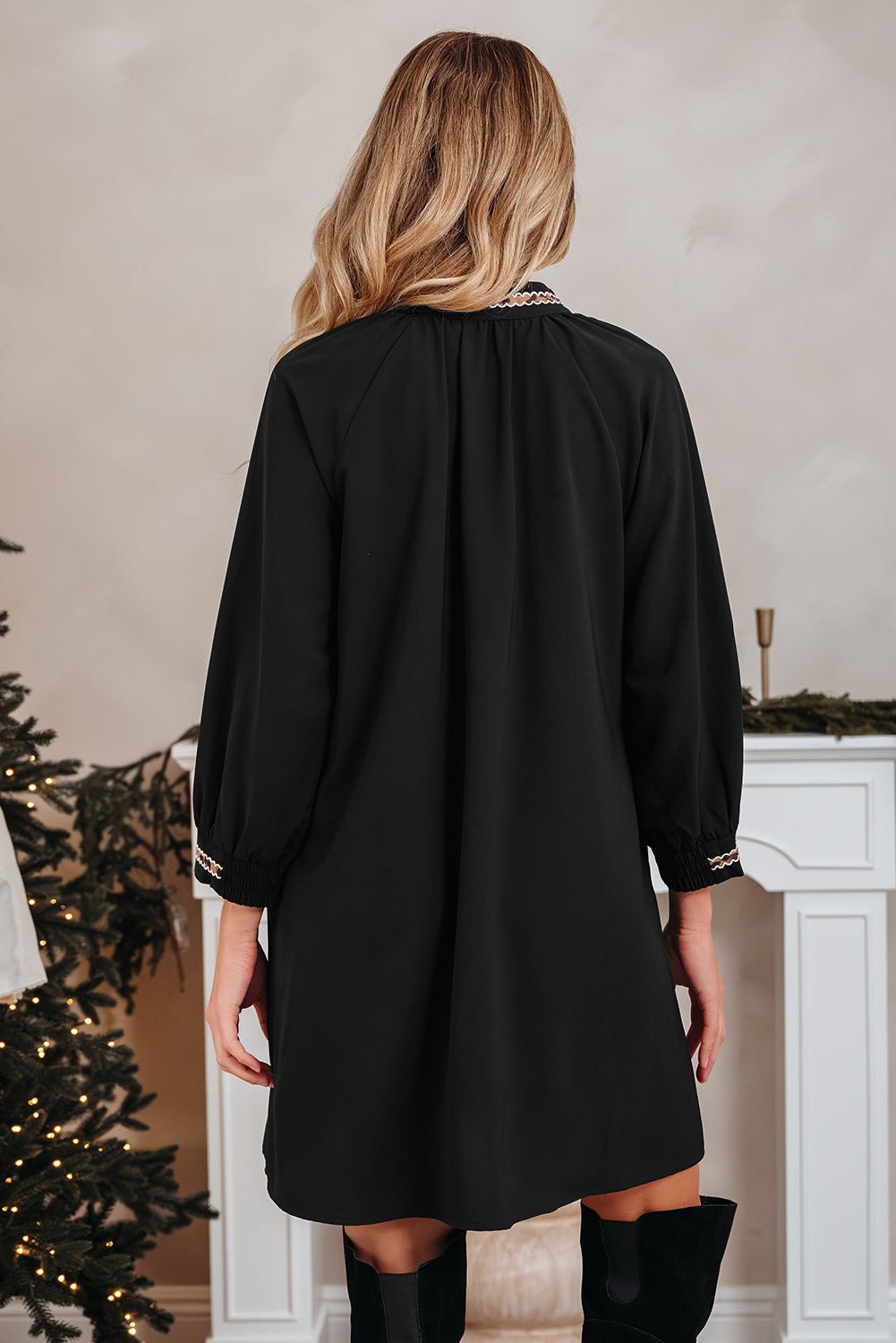 Black Contrast-Trim Shift Mini Dress
