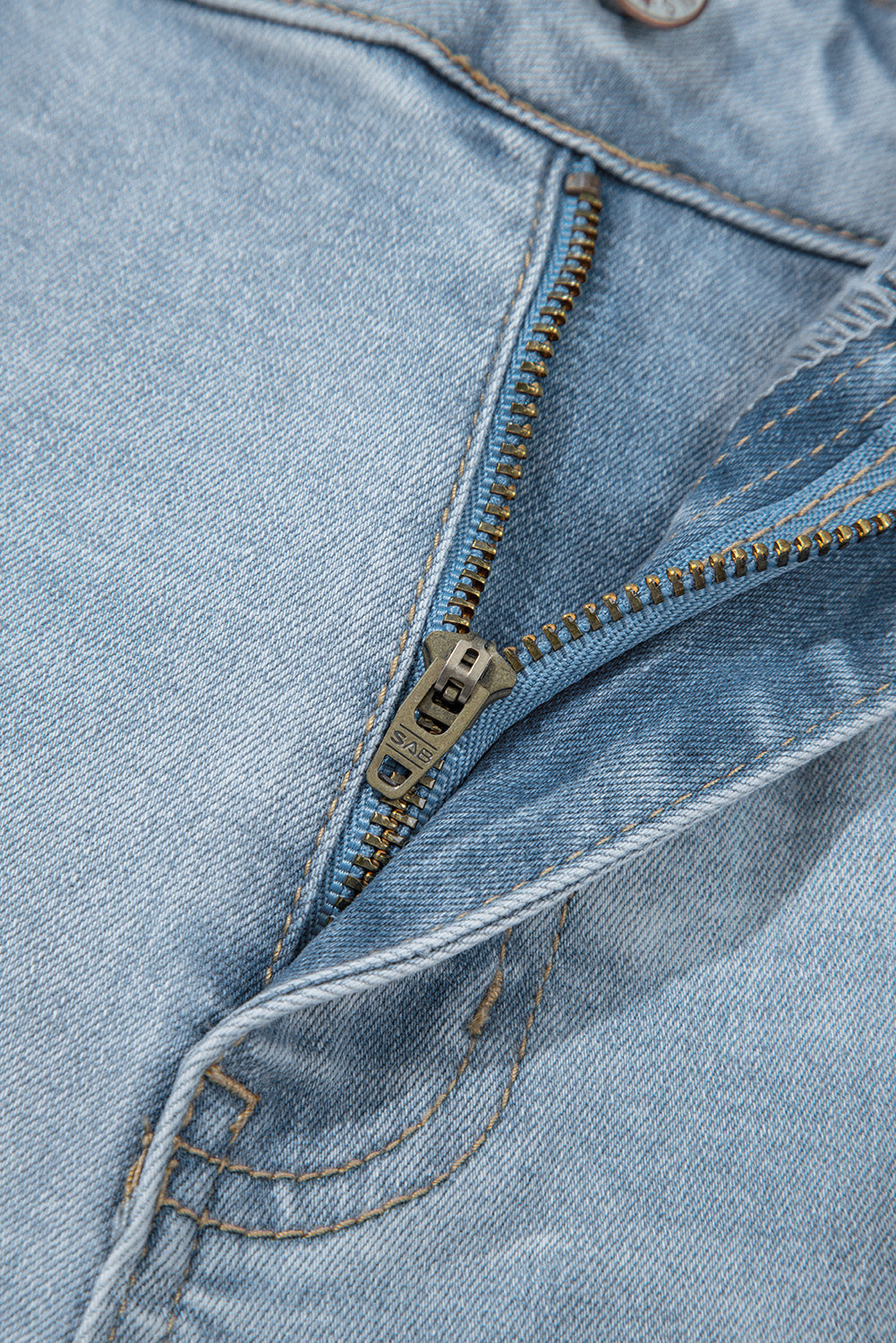 Beau Blue Dear-Lover distressed skinny ankle-length jeans with mid-rise fit, showcasing a slim fit and distressed details.